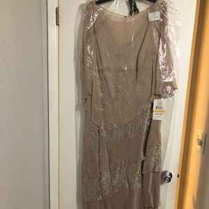 Brand new Ignite Evenings dress